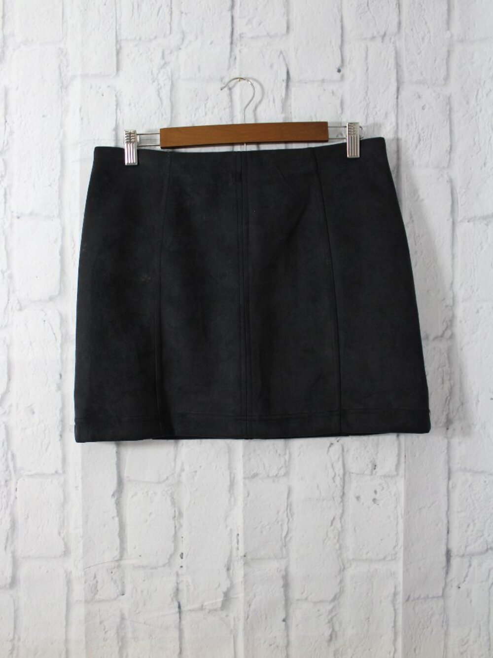 Shinestar Lage Black Faux Suede Mid Rise Mini Skirt Summer Office Classic Fall